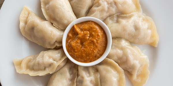 ネパール餃子　モモス