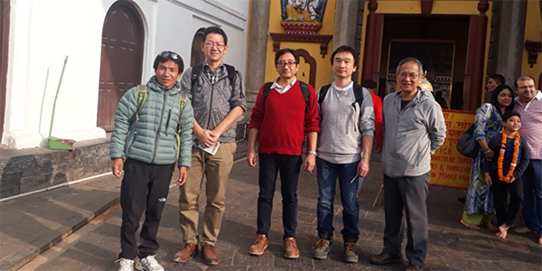 カラ・パタール、エベレスト BC